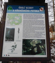 Informační cedule - údolí Vltavy