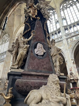 Náhrobek, katedrála sv. Víta, Václava a Vojtěcha, Praha, gotika/Tania's Secret