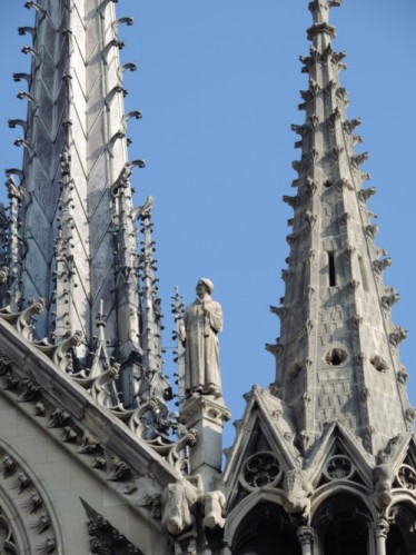 Věžičky s kraby, Notre-Dame, Paříž