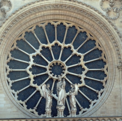 Kruhové okno, hlavní průčelí, Notre-Dame, Paříž